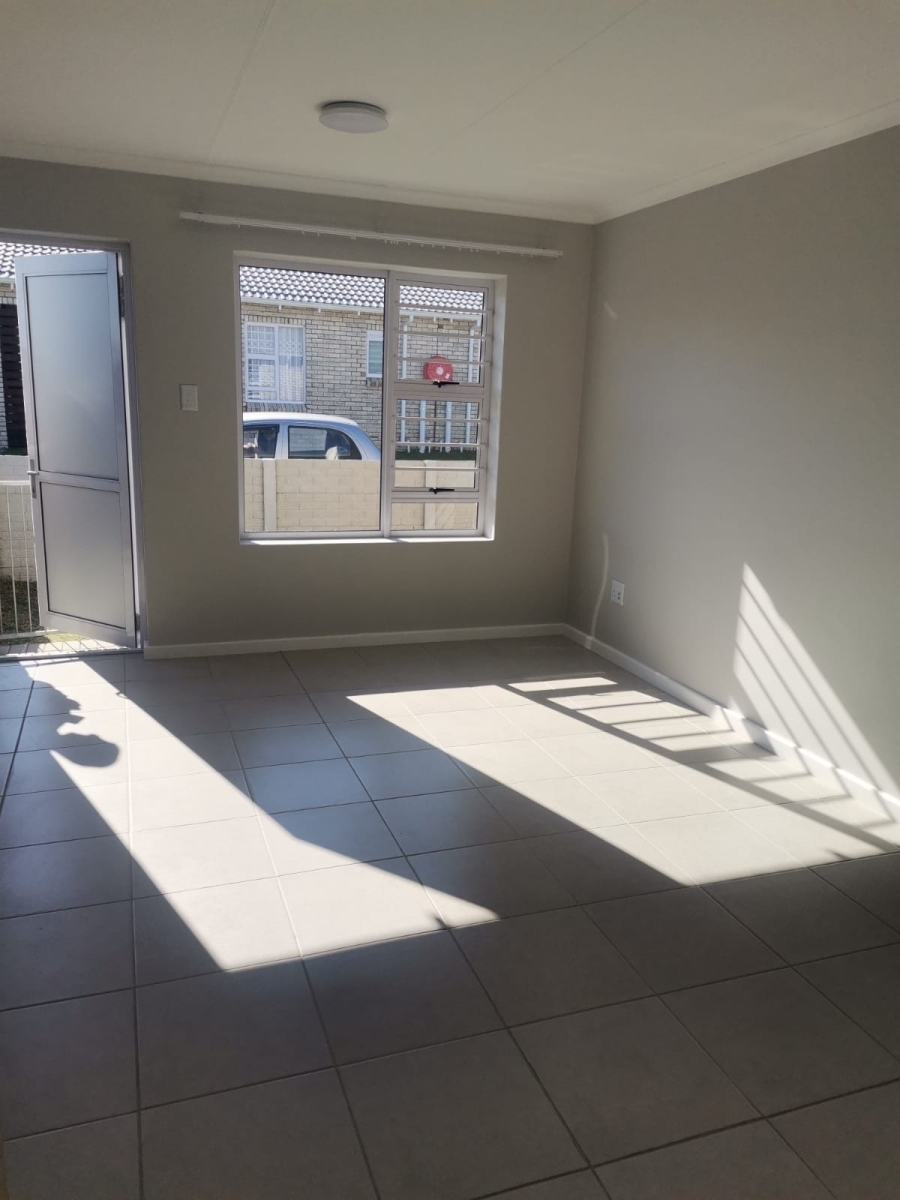 To Let 2 Bedroom Property for Rent in Fairview Eastern Cape